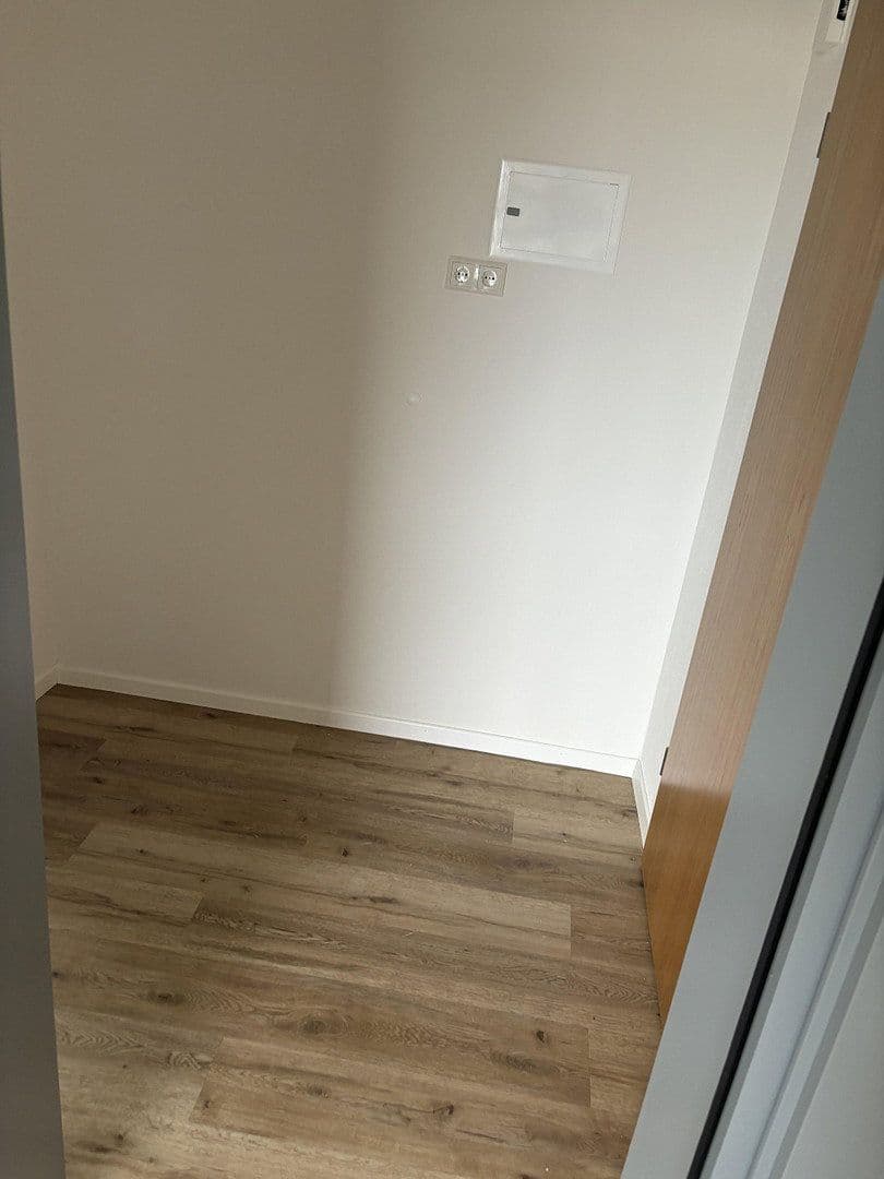 Prenájom bytu 1-izbový 33 m², Ulrichstraße 12, Langweid am Lech, Bavorsko Prenájom bytu 1-izbový 33 m², Ulrichstraße 12, Langweid am Lech, Bavorsko