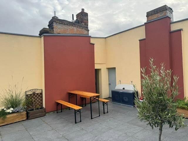 Predaj bytu 2-izbový 56 m², Quitzowstr. 122, Berlin, Berlín Predaj bytu 2-izbový 56 m², Quitzowstr. 122, Berlin, Berlín