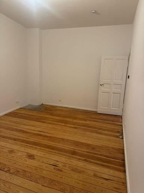 Predaj bytu 2-izbový 56 m², Quitzowstr. 122, Berlin, Berlín Predaj bytu 2-izbový 56 m², Quitzowstr. 122, Berlin, Berlín