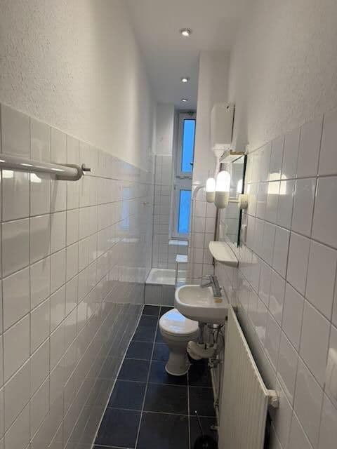 Predaj bytu 2-izbový 56 m², Quitzowstr. 122, Berlin, Berlín Predaj bytu 2-izbový 56 m², Quitzowstr. 122, Berlin, Berlín