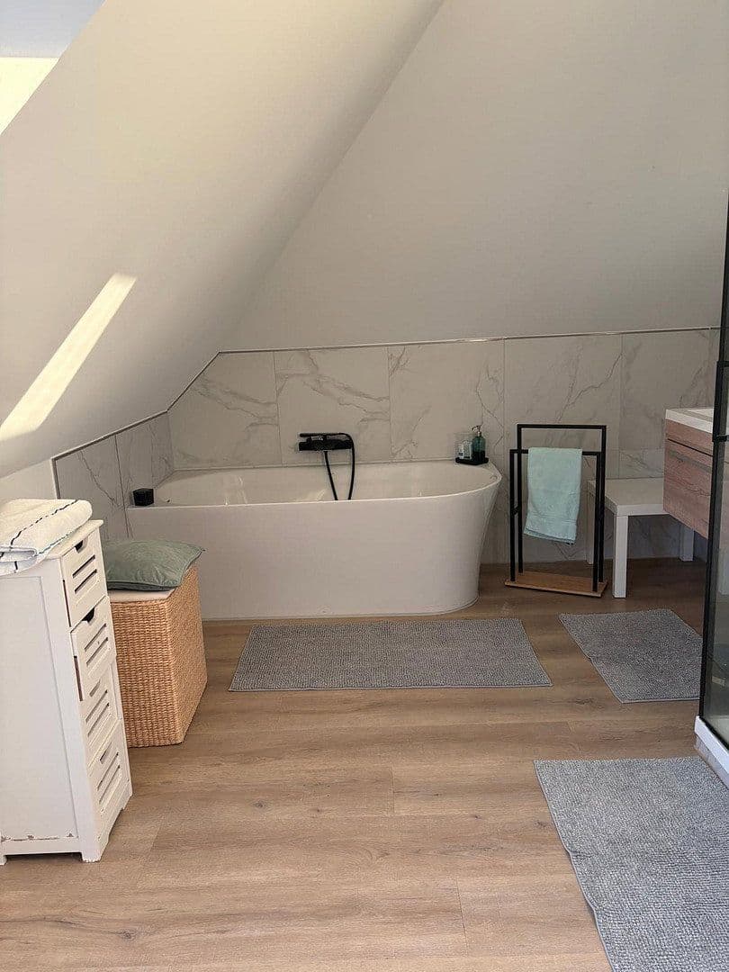 Predaj domu 210 m², pozemok 581 m², Cloppenburg, Dolné Sasko Predaj domu 210 m², pozemok 581 m², Cloppenburg, Dolné Sasko