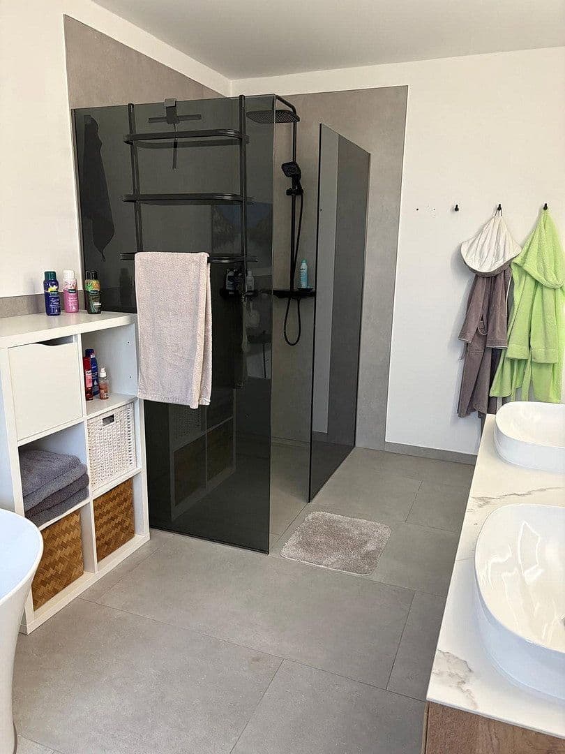 Predaj domu 210 m², pozemok 581 m², Cloppenburg, Dolné Sasko Predaj domu 210 m², pozemok 581 m², Cloppenburg, Dolné Sasko