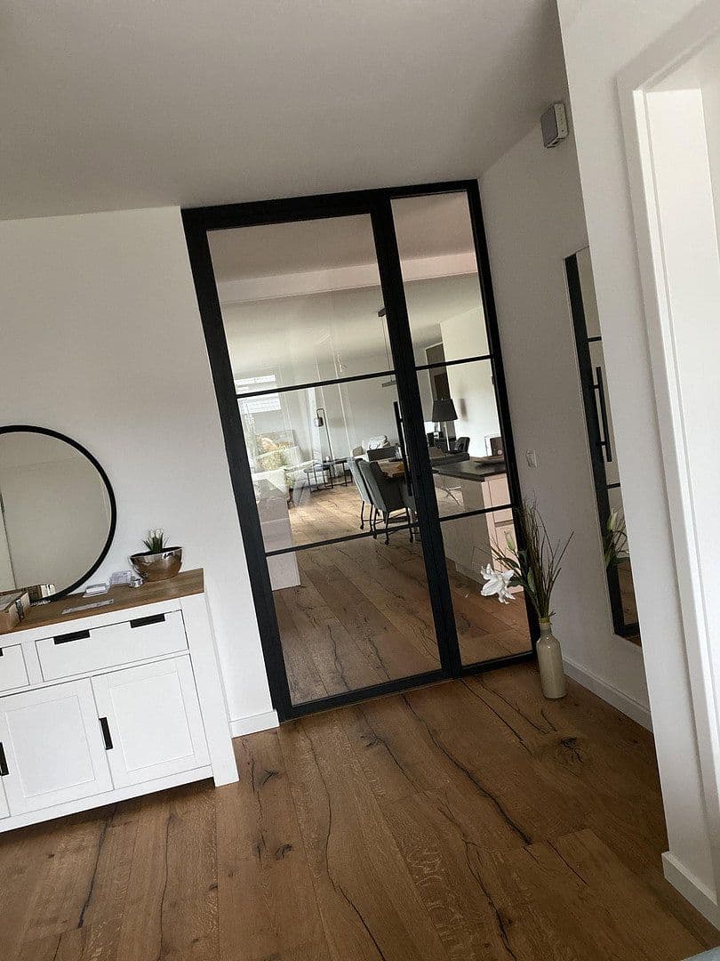 Predaj domu 210 m², pozemok 581 m², Cloppenburg, Dolné Sasko Predaj domu 210 m², pozemok 581 m², Cloppenburg, Dolné Sasko