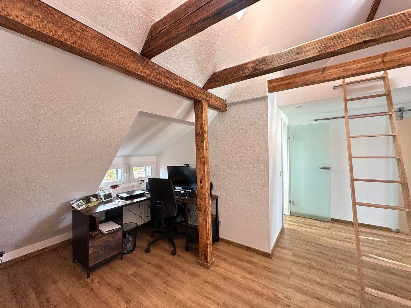 Predaj domu 125 m², pozemok 168 m², Duisburg, Severné Porýnie - Westfálsko Predaj domu 125 m², pozemok 168 m², Duisburg, Severné Porýnie - Westfálsko