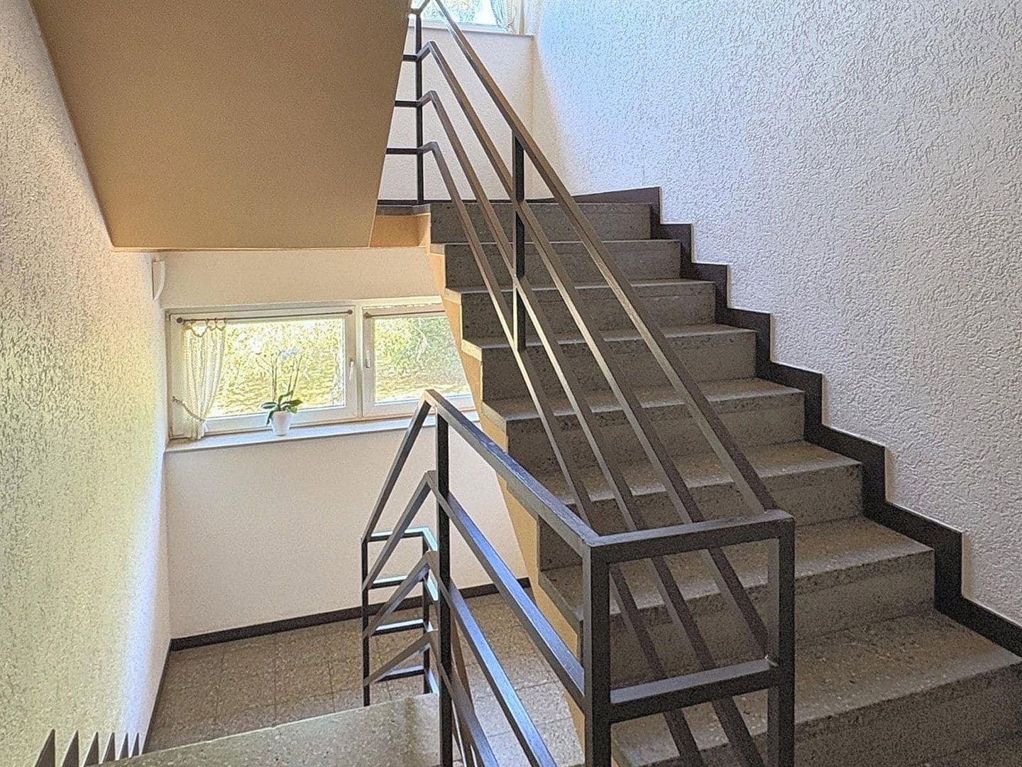 Prenájom bytu 2-izbový 54 m², Zedernstrasse 38, Mönchengladbach, Severné Porýnie - Westfálsko Prenájom bytu 2-izbový 54 m², Zedernstrasse 38, Mönchengladbach, Severné Porýnie - Westfálsko