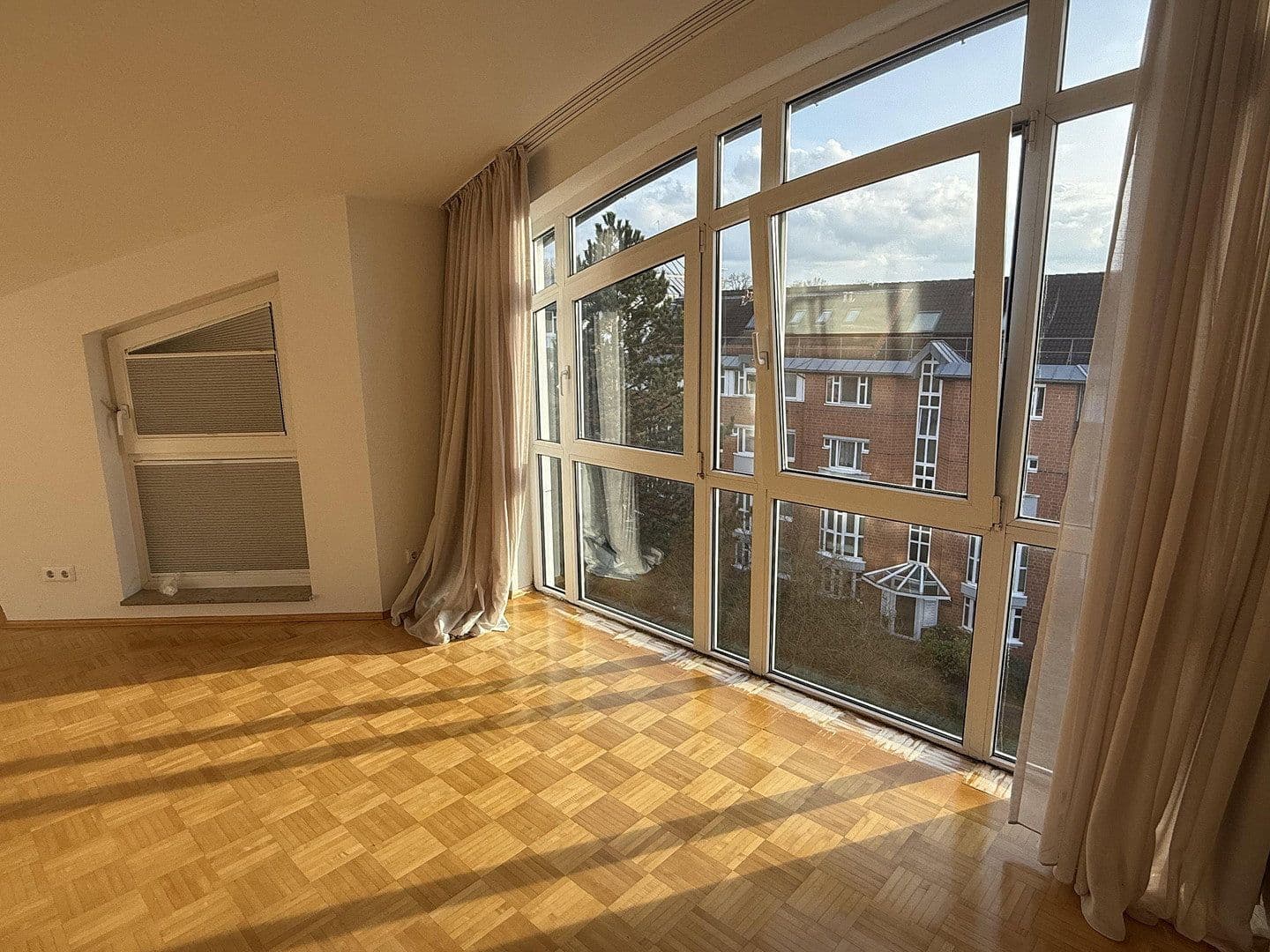 Predaj bytu 2-izbový 79 m², Bremen, Brémy Predaj bytu 2-izbový 79 m², Bremen, Brémy