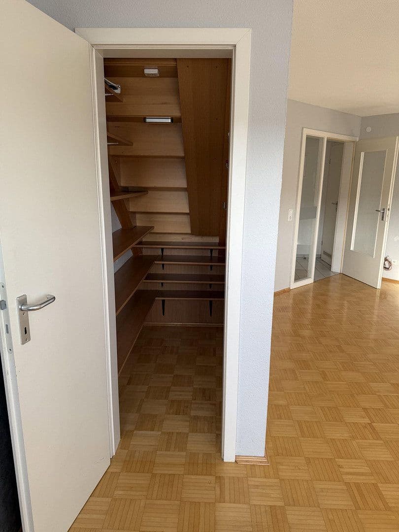 Predaj bytu 2-izbový 79 m², Bremen, Brémy Predaj bytu 2-izbový 79 m², Bremen, Brémy