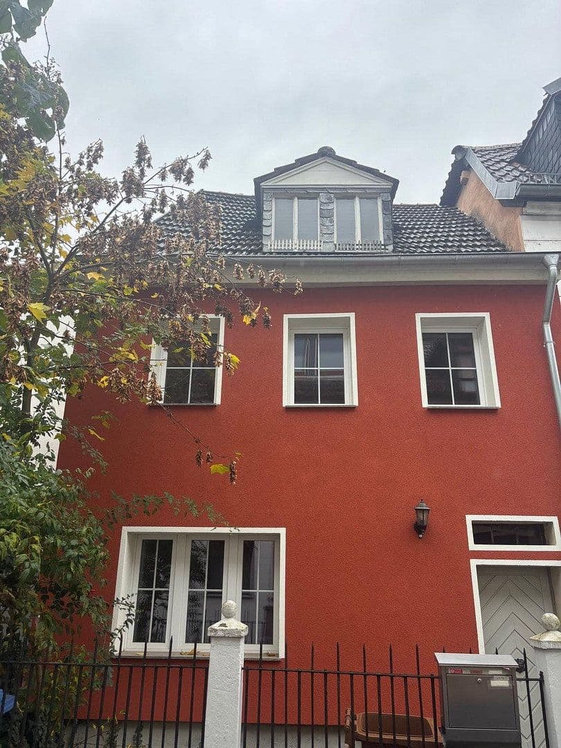 Predaj domu 95 m², pozemok 130 m², Würzburg, Bavorsko Predaj domu 95 m², pozemok 130 m², Würzburg, Bavorsko