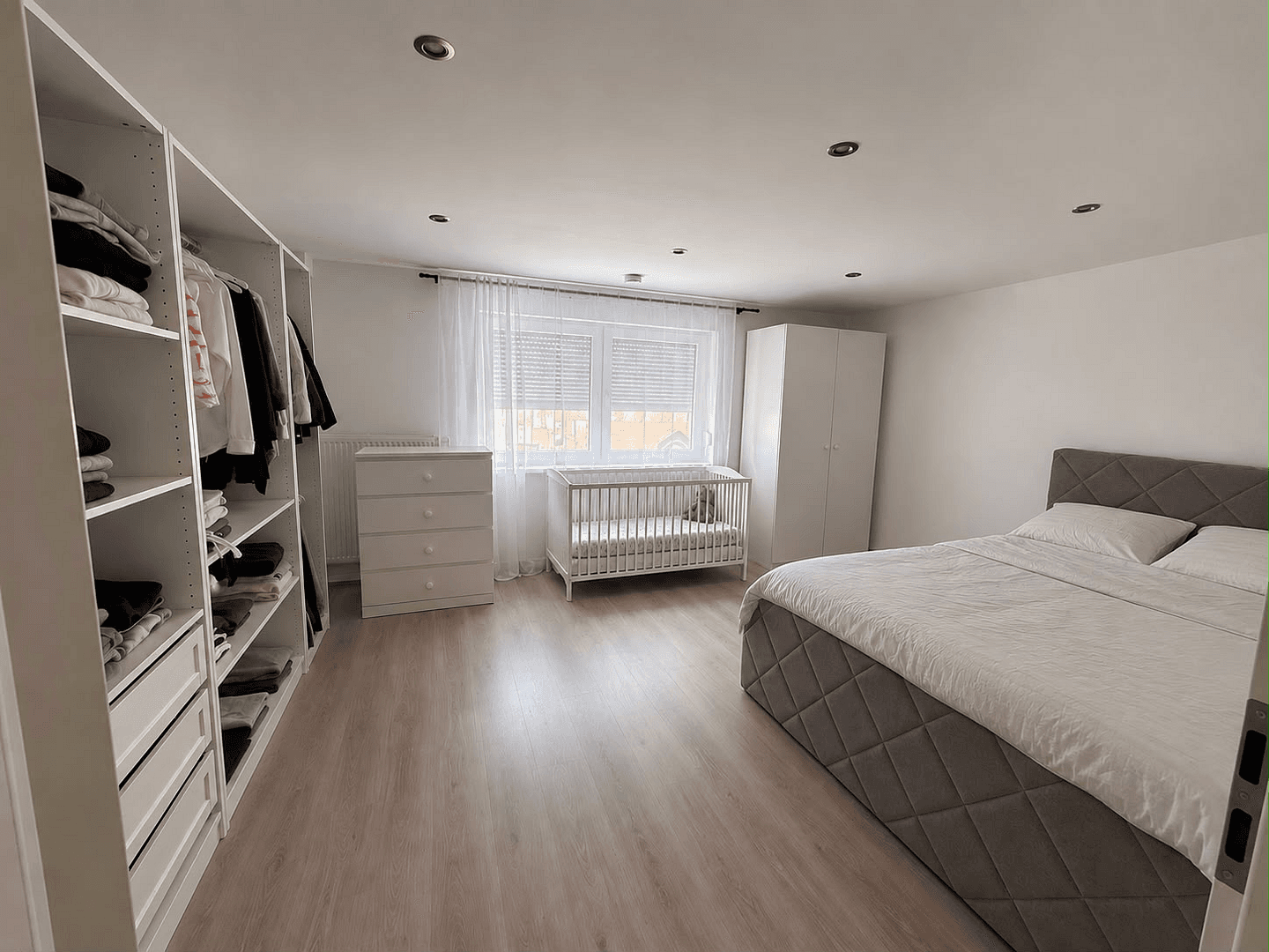 Prenájom bytu 2-izbový 80 m², Alemannenstraße 12, Walzbachtal, Bádensko-Wurttembersko Prenájom bytu 2-izbový 80 m², Alemannenstraße 12, Walzbachtal, Bádensko-Wurttembersko