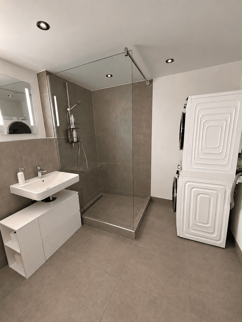 Prenájom bytu 2-izbový 80 m², Alemannenstraße 12, Walzbachtal, Bádensko-Wurttembersko Prenájom bytu 2-izbový 80 m², Alemannenstraße 12, Walzbachtal, Bádensko-Wurttembersko