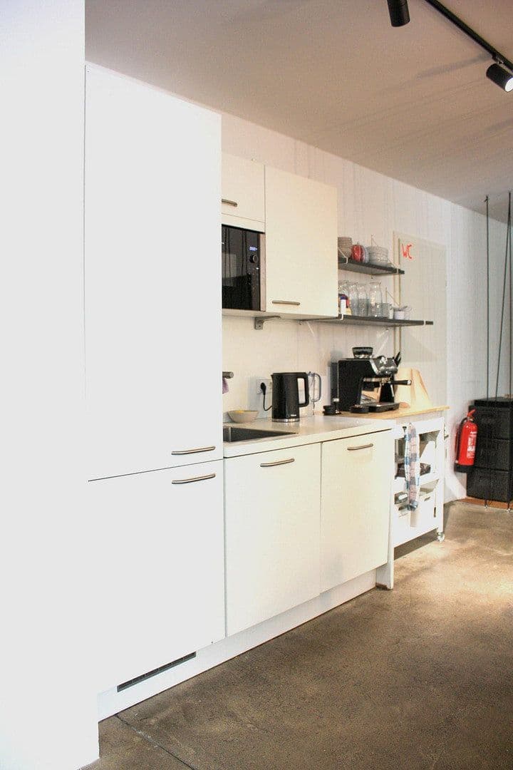 Prenájom kancelárie 180 m², Tumblingerstraße 12, München, Bavorsko Prenájom kancelárie 180 m², Tumblingerstraße 12, München, Bavorsko