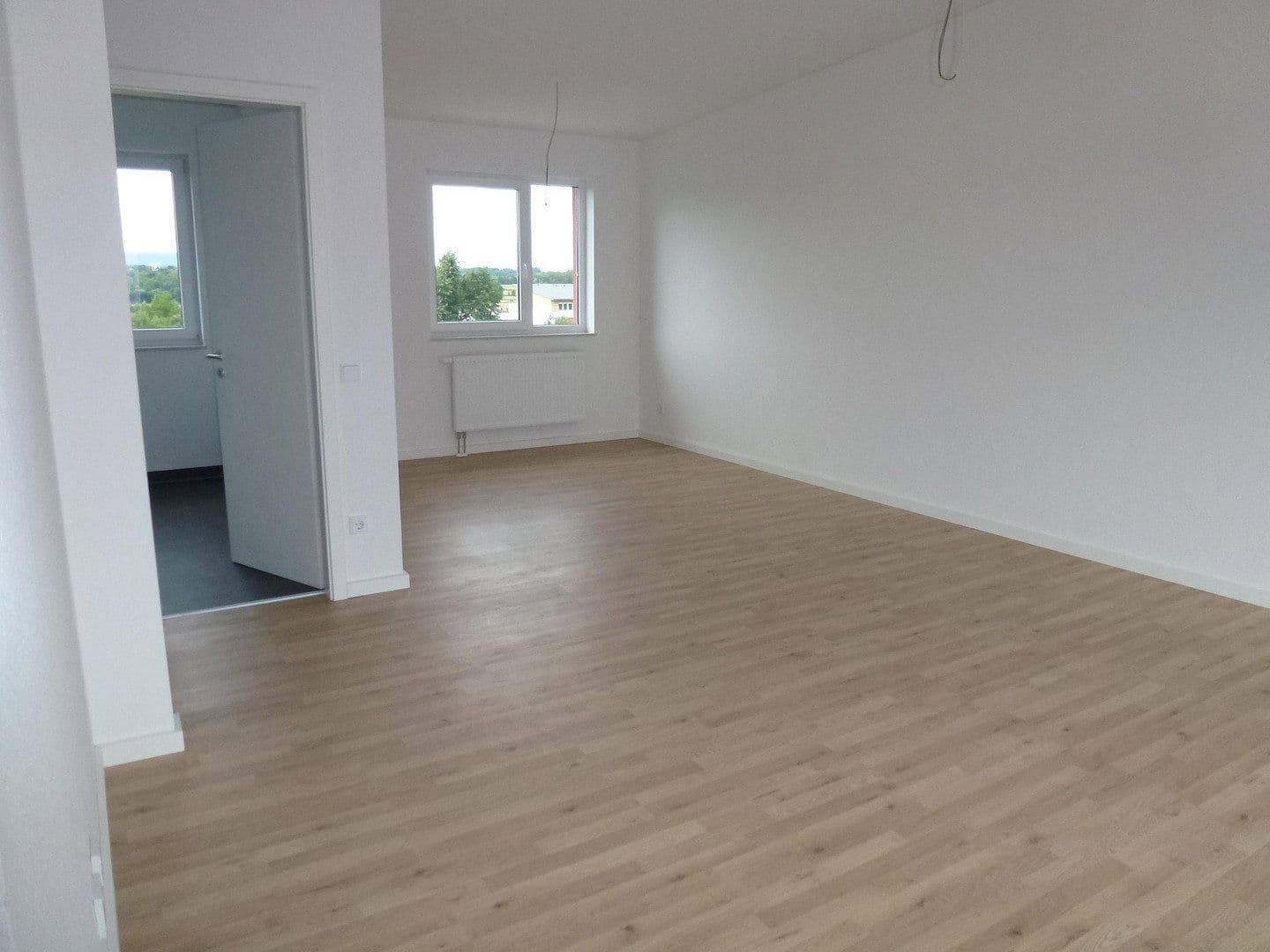 Prenájom domu 152 m², pozemok 216 m², Rotdornweg 117, Frankfurt, Hesensko Prenájom domu 152 m², pozemok 216 m², Rotdornweg 117, Frankfurt, Hesensko