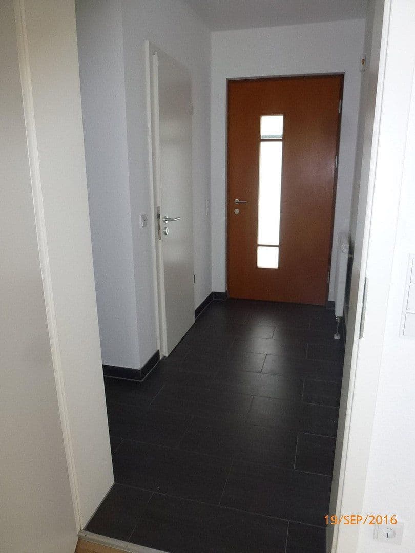 Prenájom domu 152 m², pozemok 216 m², Rotdornweg 117, Frankfurt, Hesensko Prenájom domu 152 m², pozemok 216 m², Rotdornweg 117, Frankfurt, Hesensko