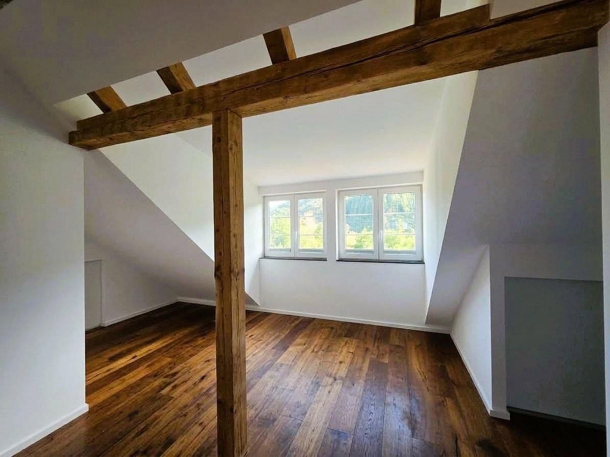 Predaj bytu 3-izbový 120 m², Bahnhofstr. 21, Hausen im Wiesental, Bádensko-Wurttembersko Predaj bytu 3-izbový 120 m², Bahnhofstr. 21, Hausen im Wiesental, Bádensko-Wurttembersko