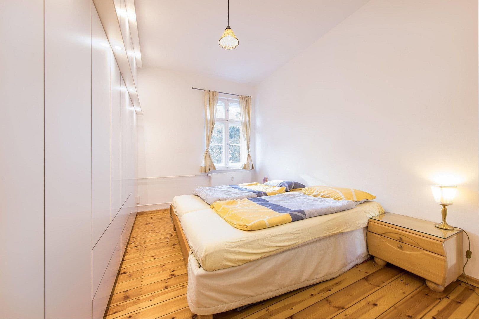 Predaj bytu 3-izbový 67 m², Berlin, Berlín Predaj bytu 3-izbový 67 m², Berlin, Berlín