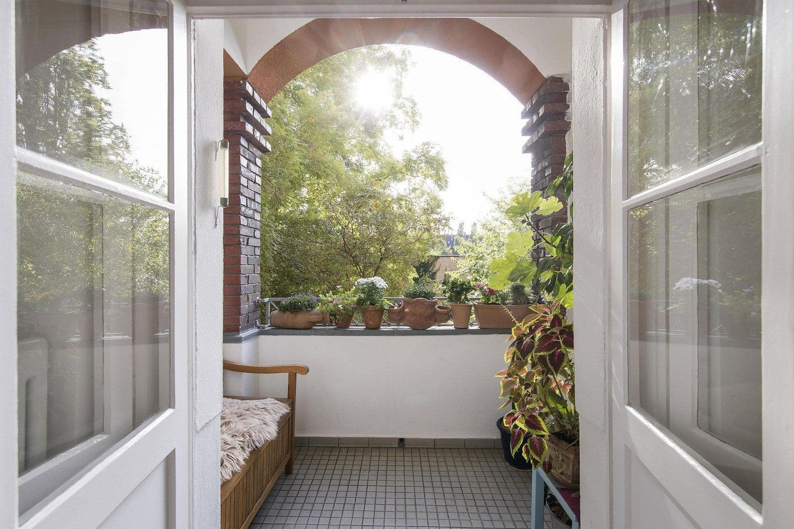 Predaj bytu 3-izbový 67 m², Berlin, Berlín Predaj bytu 3-izbový 67 m², Berlin, Berlín