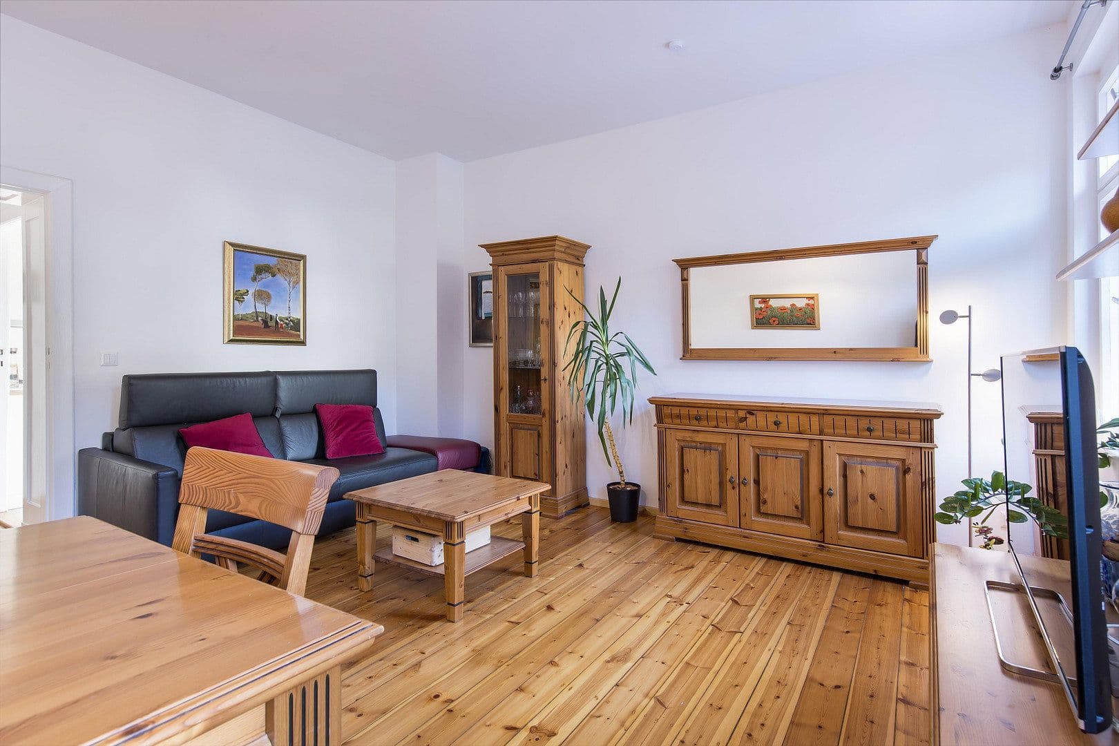 Predaj bytu 3-izbový 67 m², Berlin, Berlín Predaj bytu 3-izbový 67 m², Berlin, Berlín