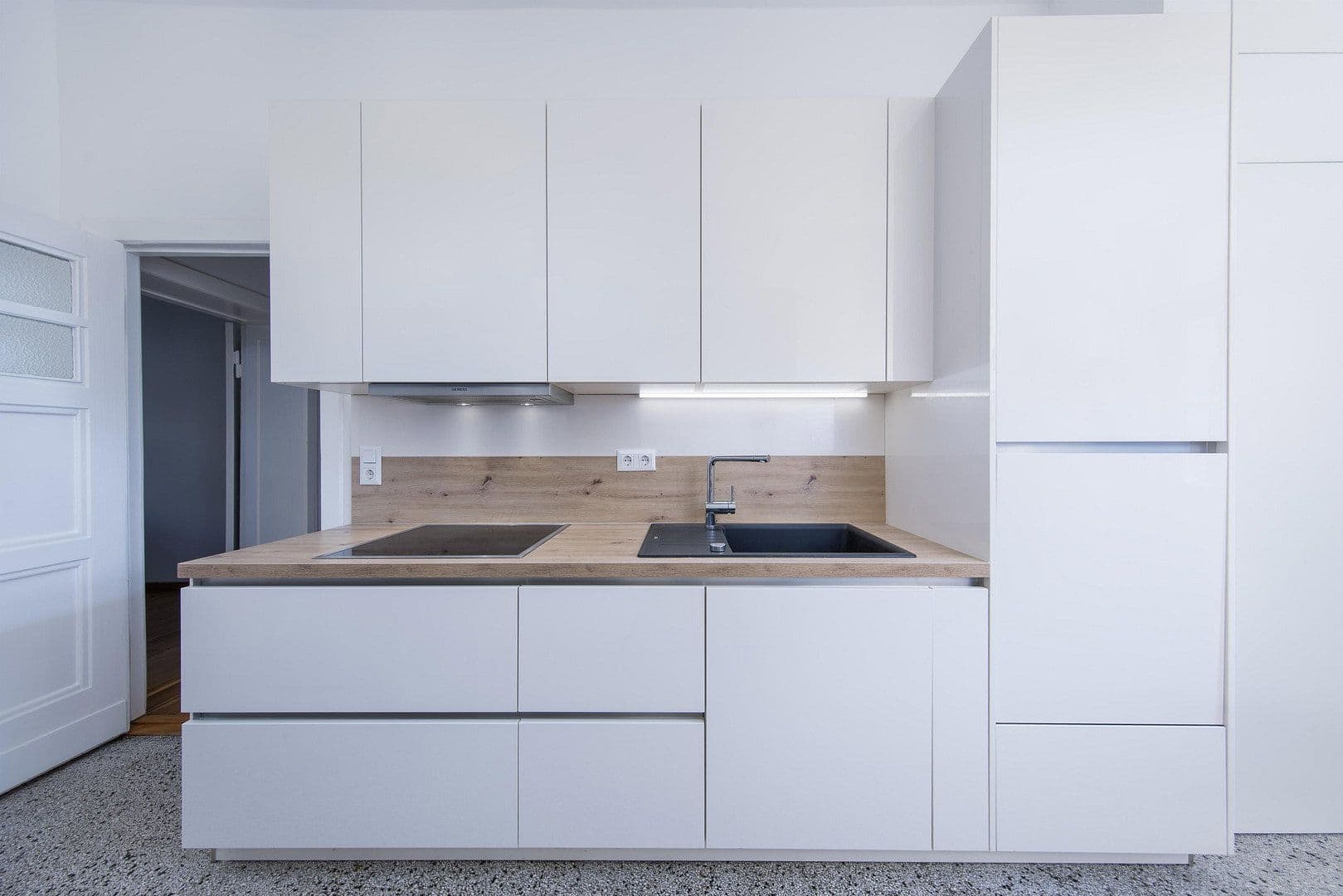 Predaj bytu 3-izbový 67 m², Berlin, Berlín Predaj bytu 3-izbový 67 m², Berlin, Berlín