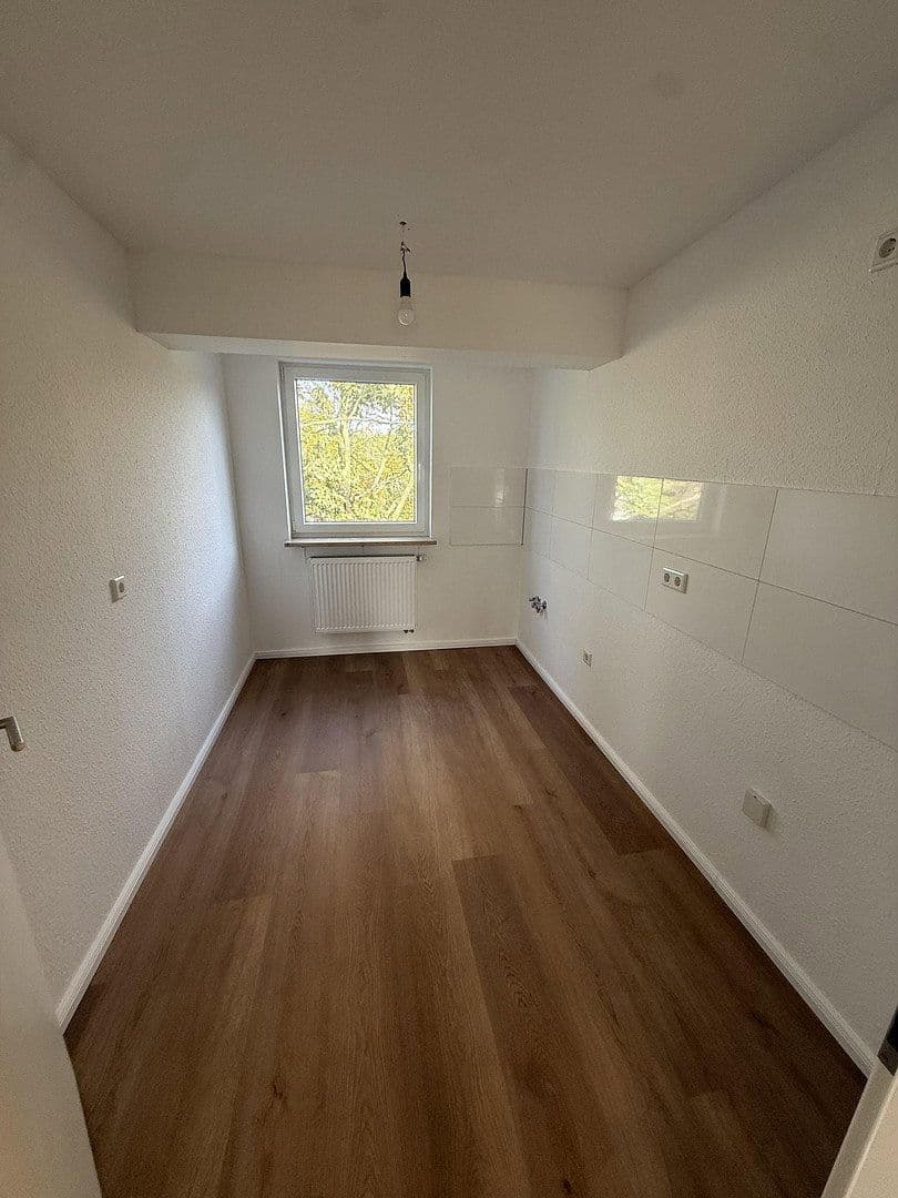 Prenájom bytu 3-izbový 74 m², De-La-Chevallerie-Str. 24, Gelsenkirchen, Severné Porýnie - Westfálsko Prenájom bytu 3-izbový 74 m², De-La-Chevallerie-Str. 24, Gelsenkirchen, Severné Porýnie - Westfálsko