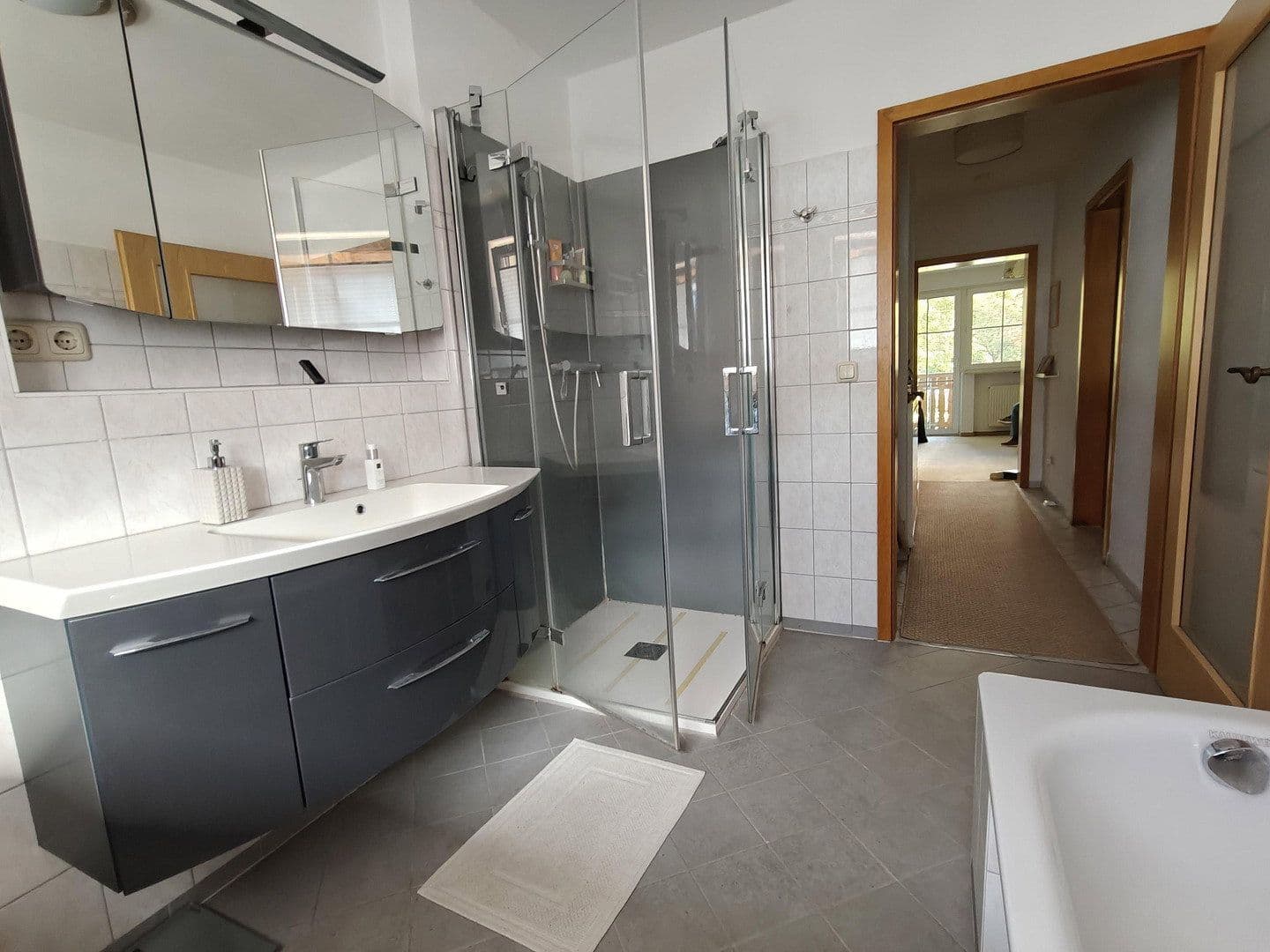 Predaj domu 104 m², pozemok 267 m², München, Bavorsko Predaj domu 104 m², pozemok 267 m², München, Bavorsko