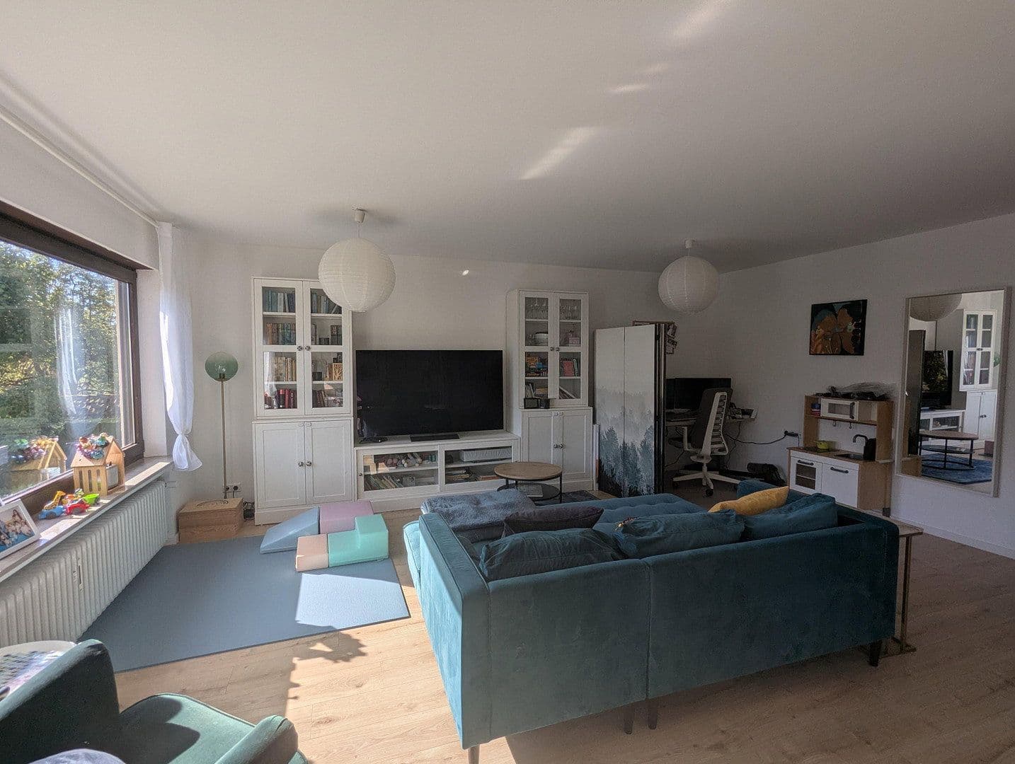 Prenájom bytu 3-izbový 84 m², Ludwigsburg, Bádensko-Wurttembersko Prenájom bytu 3-izbový 84 m², Ludwigsburg, Bádensko-Wurttembersko