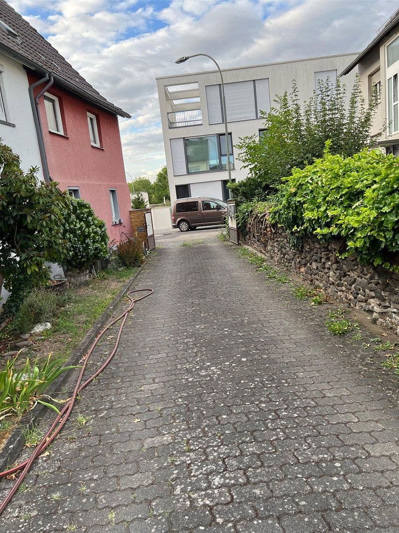 Predaj domu 180 m², pozemok 576 m², Mühlheim am Main, Hesensko Predaj domu 180 m², pozemok 576 m², Mühlheim am Main, Hesensko