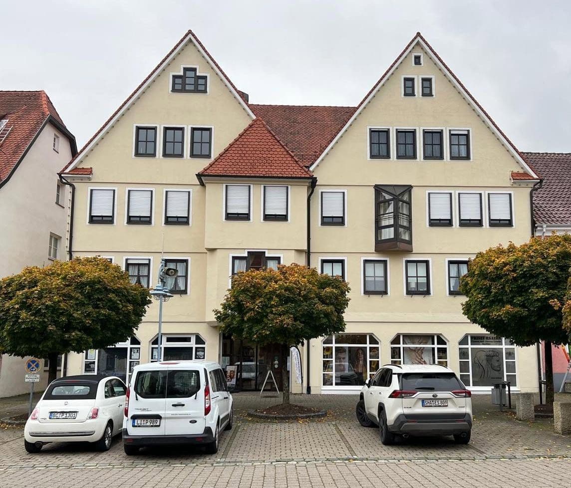 Prenájom bytu 2-izbový 70 m², Marktplatz 11, Bad Buchau, Bádensko-Wurttembersko Prenájom bytu 2-izbový 70 m², Marktplatz 11, Bad Buchau, Bádensko-Wurttembersko