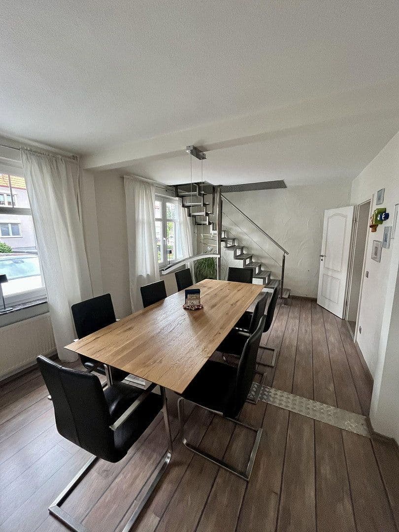 Predaj domu 168 m², pozemok 232 m², Wolfsburg, Dolné Sasko Predaj domu 168 m², pozemok 232 m², Wolfsburg, Dolné Sasko