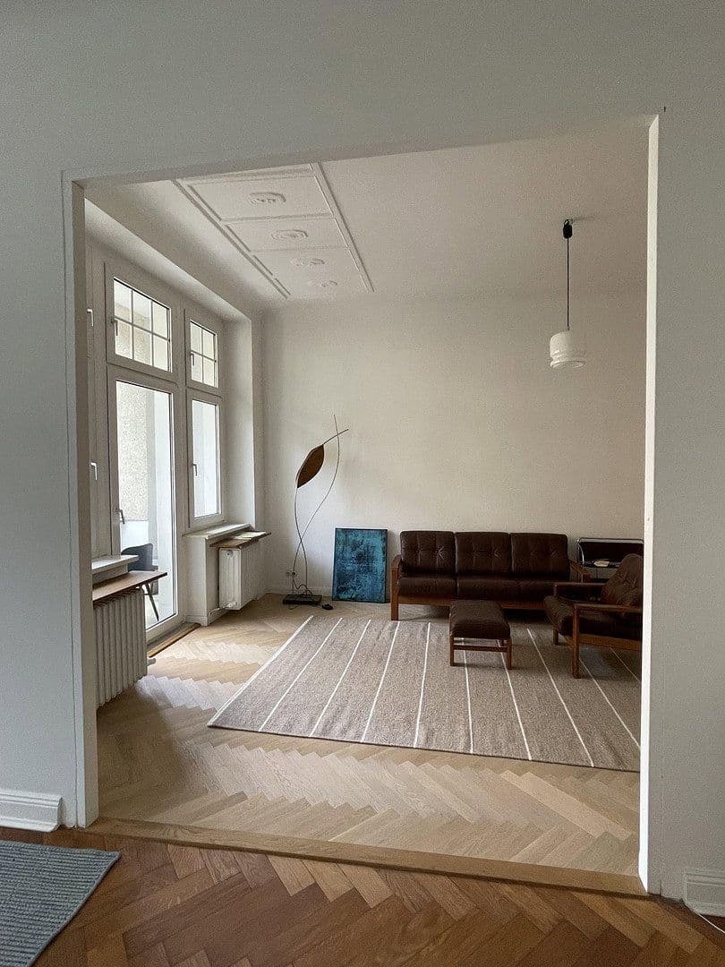 Predaj bytu 3-izbový 110 m², Berlin, Berlín Predaj bytu 3-izbový 110 m², Berlin, Berlín