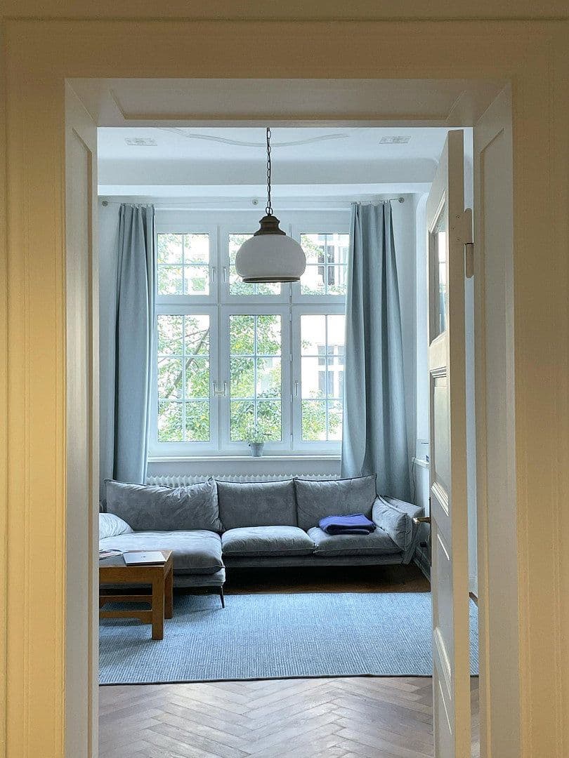 Predaj bytu 3-izbový 110 m², Berlin, Berlín Predaj bytu 3-izbový 110 m², Berlin, Berlín