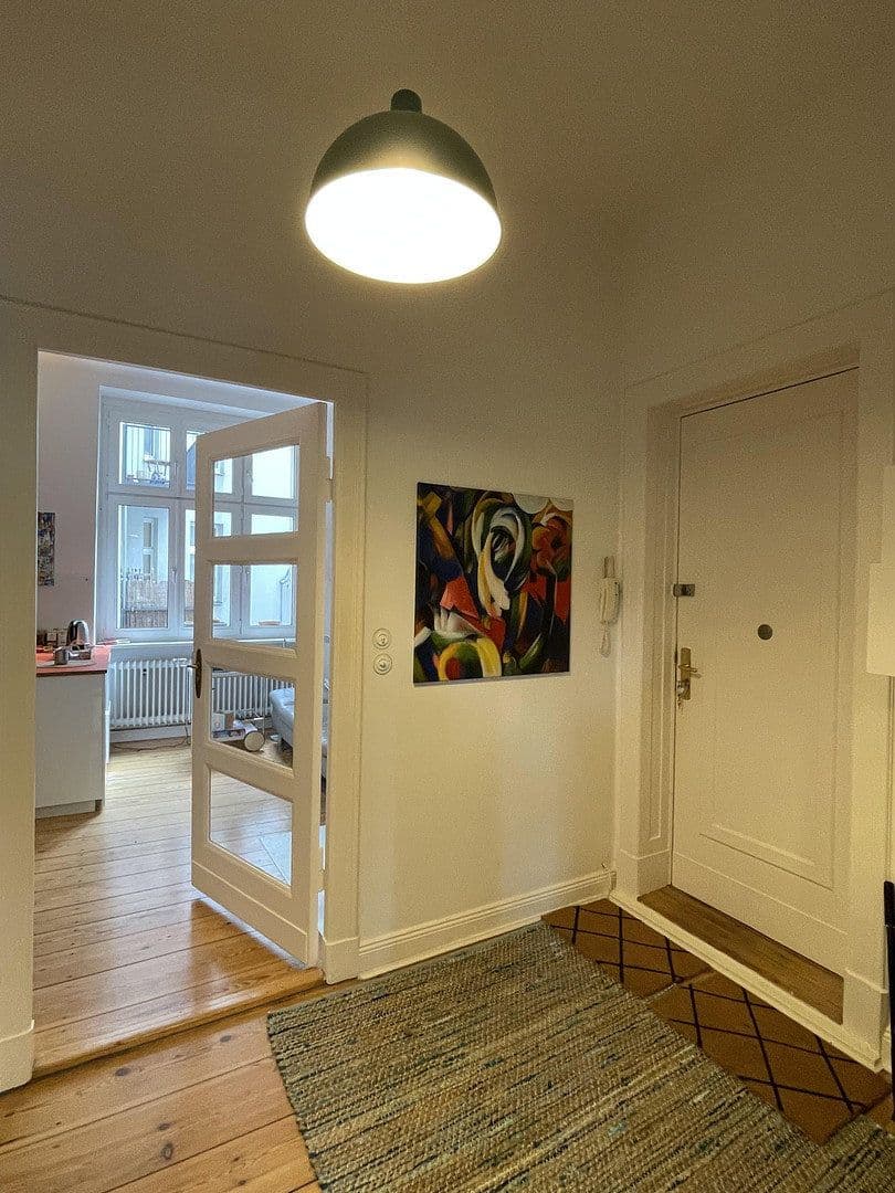 Predaj bytu 3-izbový 110 m², Berlin, Berlín Predaj bytu 3-izbový 110 m², Berlin, Berlín