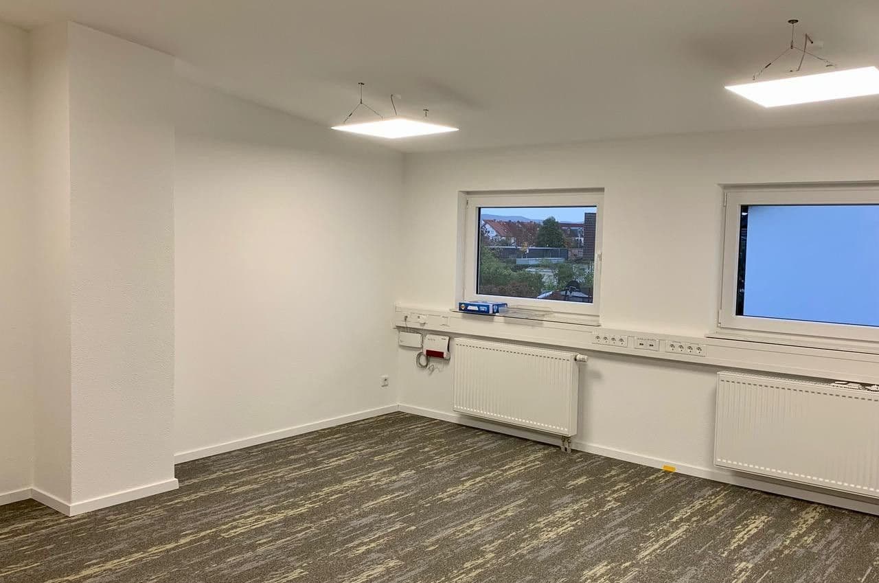 Prenájom kancelárie 74 m², Griesheim, Hesensko Prenájom kancelárie 74 m², Griesheim, Hesensko