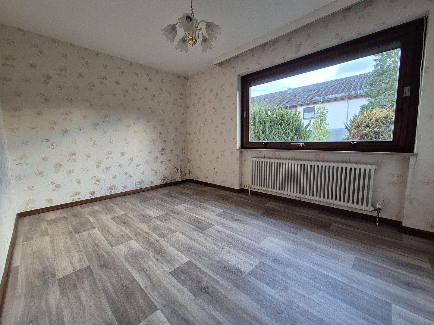 Predaj domu 157 m², pozemok 700 m², Barsbüttel, Šlezvicko-Holštajnsko Predaj domu 157 m², pozemok 700 m², Barsbüttel, Šlezvicko-Holštajnsko