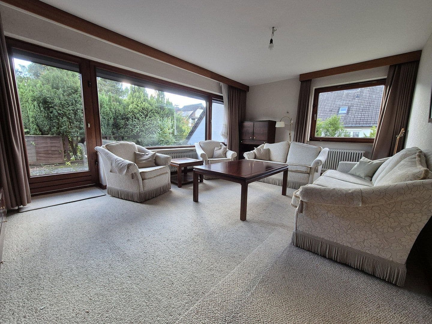 Predaj domu 157 m², pozemok 700 m², Barsbüttel, Šlezvicko-Holštajnsko Predaj domu 157 m², pozemok 700 m², Barsbüttel, Šlezvicko-Holštajnsko