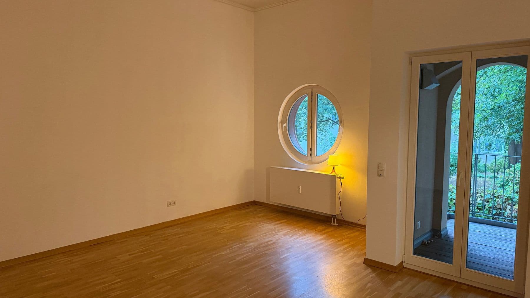 Predaj bytu 3-izbový 118 m², Potsdam, Brandenbursko Predaj bytu 3-izbový 118 m², Potsdam, Brandenbursko
