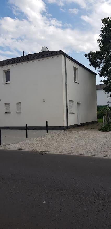 Predaj domu 100 m², pozemok 240 m², Berlin, Berlín Predaj domu 100 m², pozemok 240 m², Berlin, Berlín