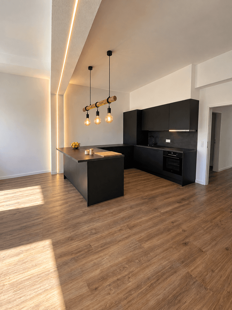 Prenájom bytu 2-izbový 77 m², Kaufbeuren, Bavorsko Prenájom bytu 2-izbový 77 m², Kaufbeuren, Bavorsko