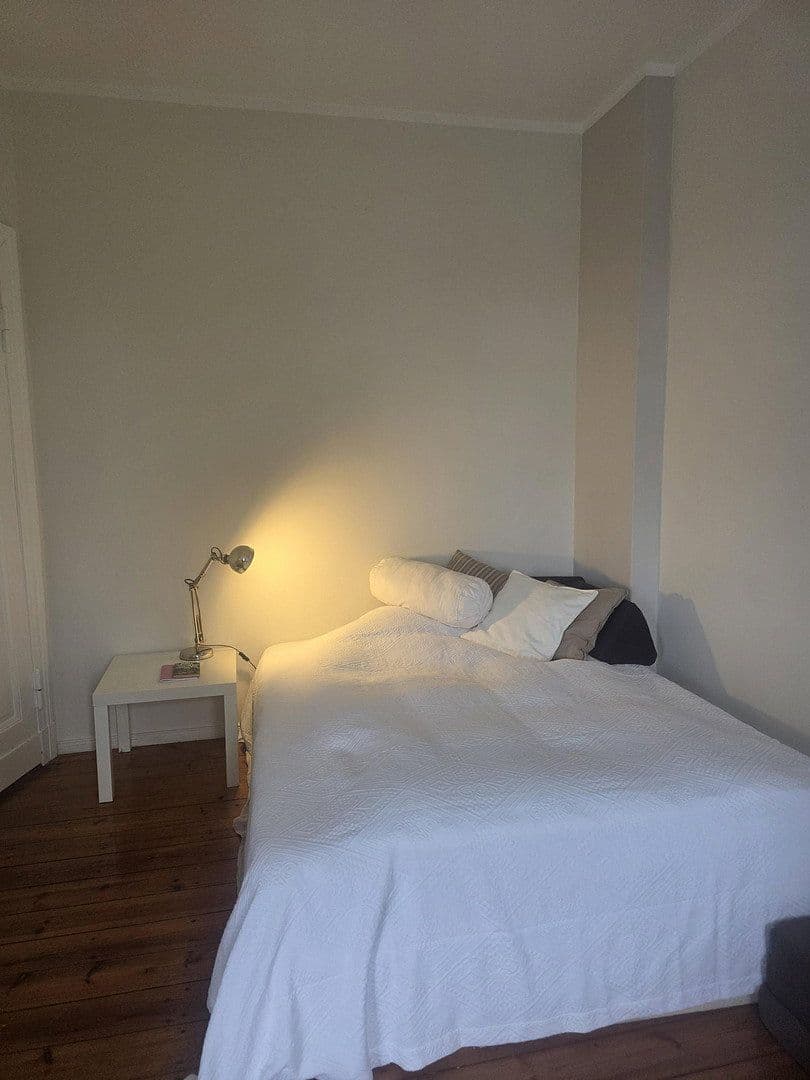 Prenájom bytu 2-izbový 56 m², Fritz - Zubeil Str. 13 - 15, Potsdam Babelsberg, Brandenbursko Prenájom bytu 2-izbový 56 m², Fritz - Zubeil Str. 13 - 15, Potsdam Babelsberg, Brandenbursko