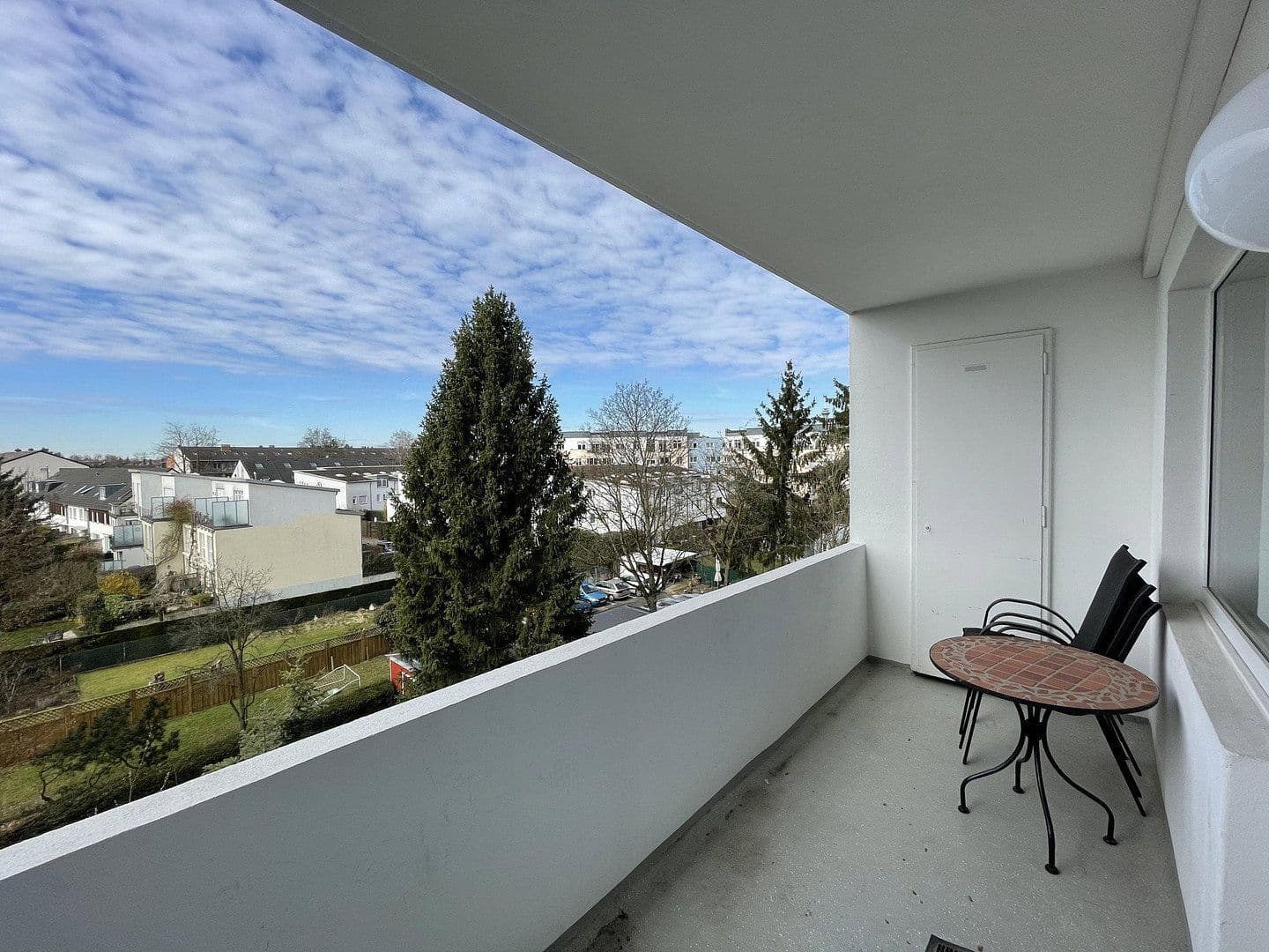Predaj bytu 3-izbový 68 m², Aachenerstr. 157, Düsseldorf, Severné Porýnie - Westfálsko Predaj bytu 3-izbový 68 m², Aachenerstr. 157, Düsseldorf, Severné Porýnie - Westfálsko