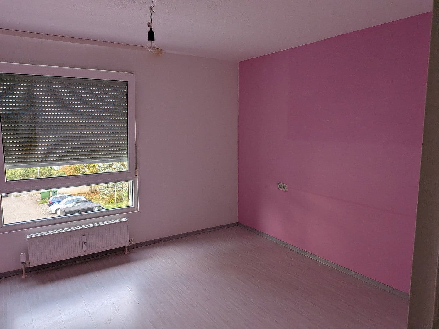 Prenájom bytu 3-izbový 82 m², Schwäbisch Gmünd, Bádensko-Wurttembersko Prenájom bytu 3-izbový 82 m², Schwäbisch Gmünd, Bádensko-Wurttembersko