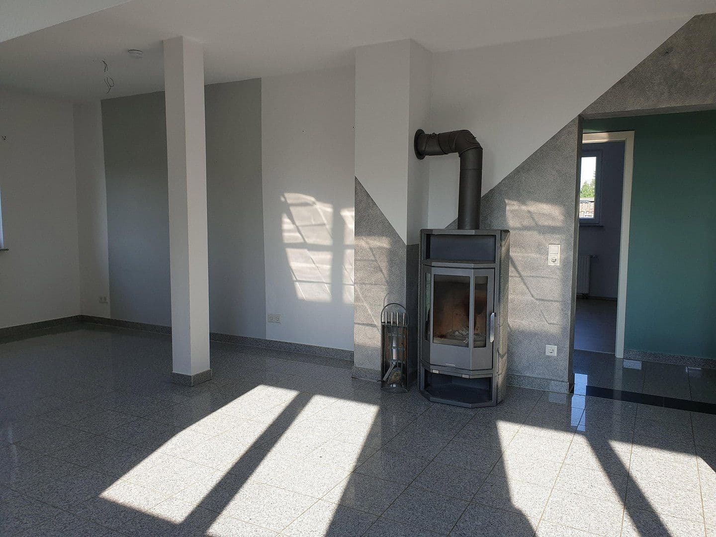 Predaj bytu 3-izbový 85 m², Langenfeld (Rheinland), Severné Porýnie - Westfálsko Predaj bytu 3-izbový 85 m², Langenfeld (Rheinland), Severné Porýnie - Westfálsko