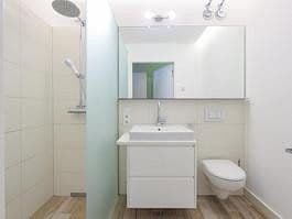 Prenájom bytu 2-izbový 45 m², Berlin, Berlín Prenájom bytu 2-izbový 45 m², Berlin, Berlín