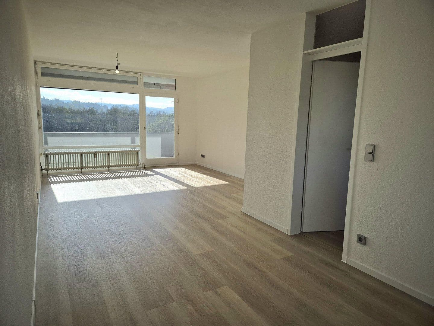 Prenájom bytu 3-izbový 83 m², Nittenau, Bavorsko Prenájom bytu 3-izbový 83 m², Nittenau, Bavorsko