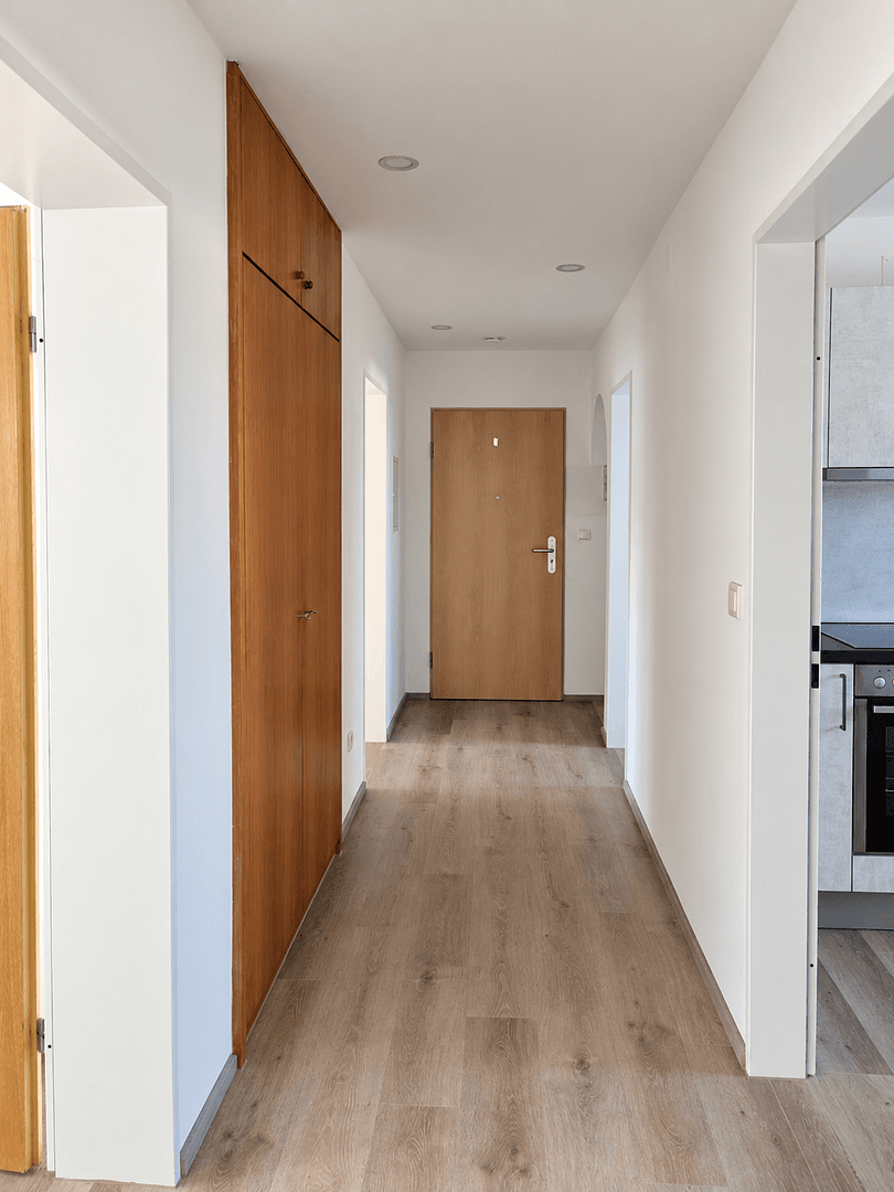 Prenájom bytu 2-izbový 80 m², Münchener Straße 14, Wassertrüdingen, Bavorsko Prenájom bytu 2-izbový 80 m², Münchener Straße 14, Wassertrüdingen, Bavorsko