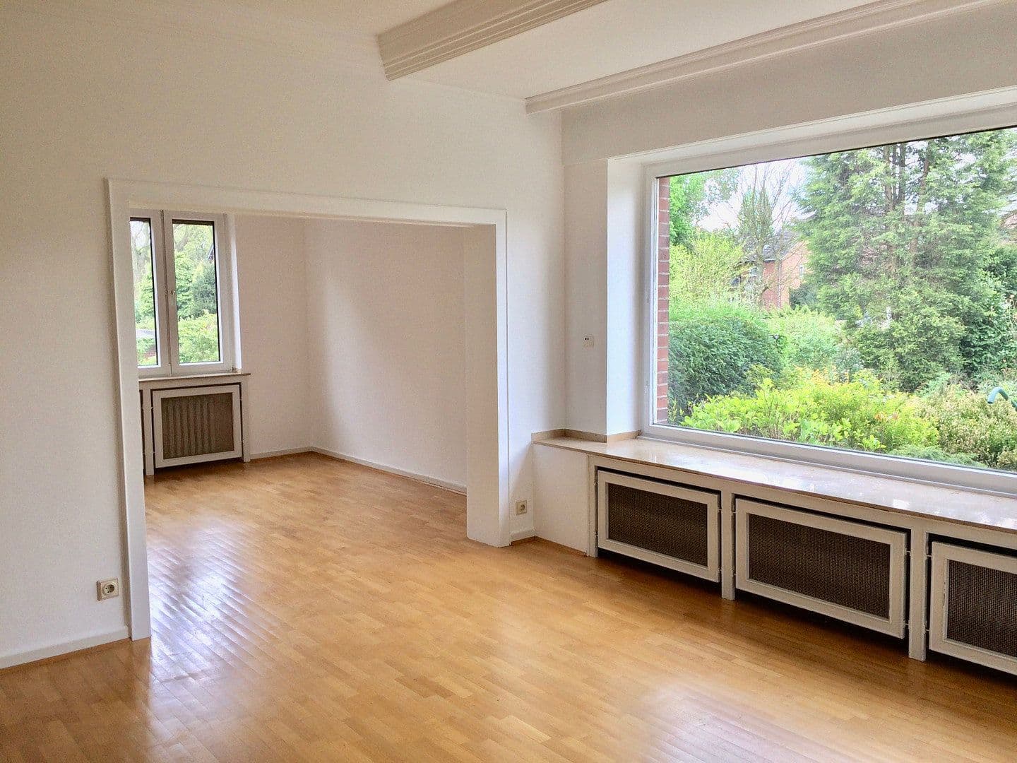Prenájom bytu 5-izbový 137 m², Krefeld - Bockum, Severné Porýnie - Westfálsko Prenájom bytu 5-izbový 137 m², Krefeld - Bockum, Severné Porýnie - Westfálsko