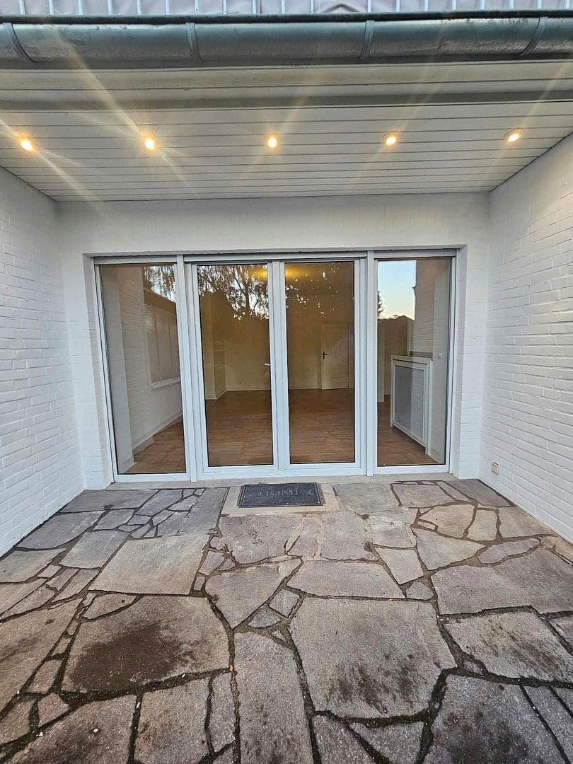Prenájom bytu 5-izbový 137 m², Krefeld - Bockum, Severné Porýnie - Westfálsko Prenájom bytu 5-izbový 137 m², Krefeld - Bockum, Severné Porýnie - Westfálsko