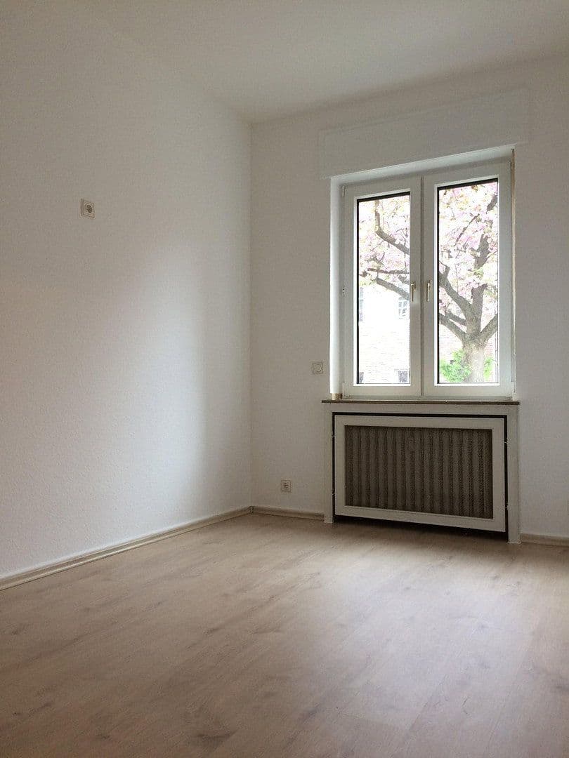 Prenájom bytu 5-izbový 137 m², Krefeld - Bockum, Severné Porýnie - Westfálsko Prenájom bytu 5-izbový 137 m², Krefeld - Bockum, Severné Porýnie - Westfálsko