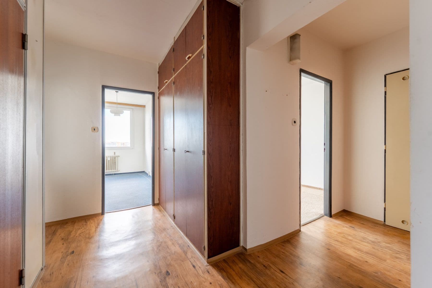 Predaj bytu 3-izbový 62 m², Nad Lesním divadlem, Praha, Praha Predaj bytu 3-izbový 62 m², Nad Lesním divadlem, Praha, Praha