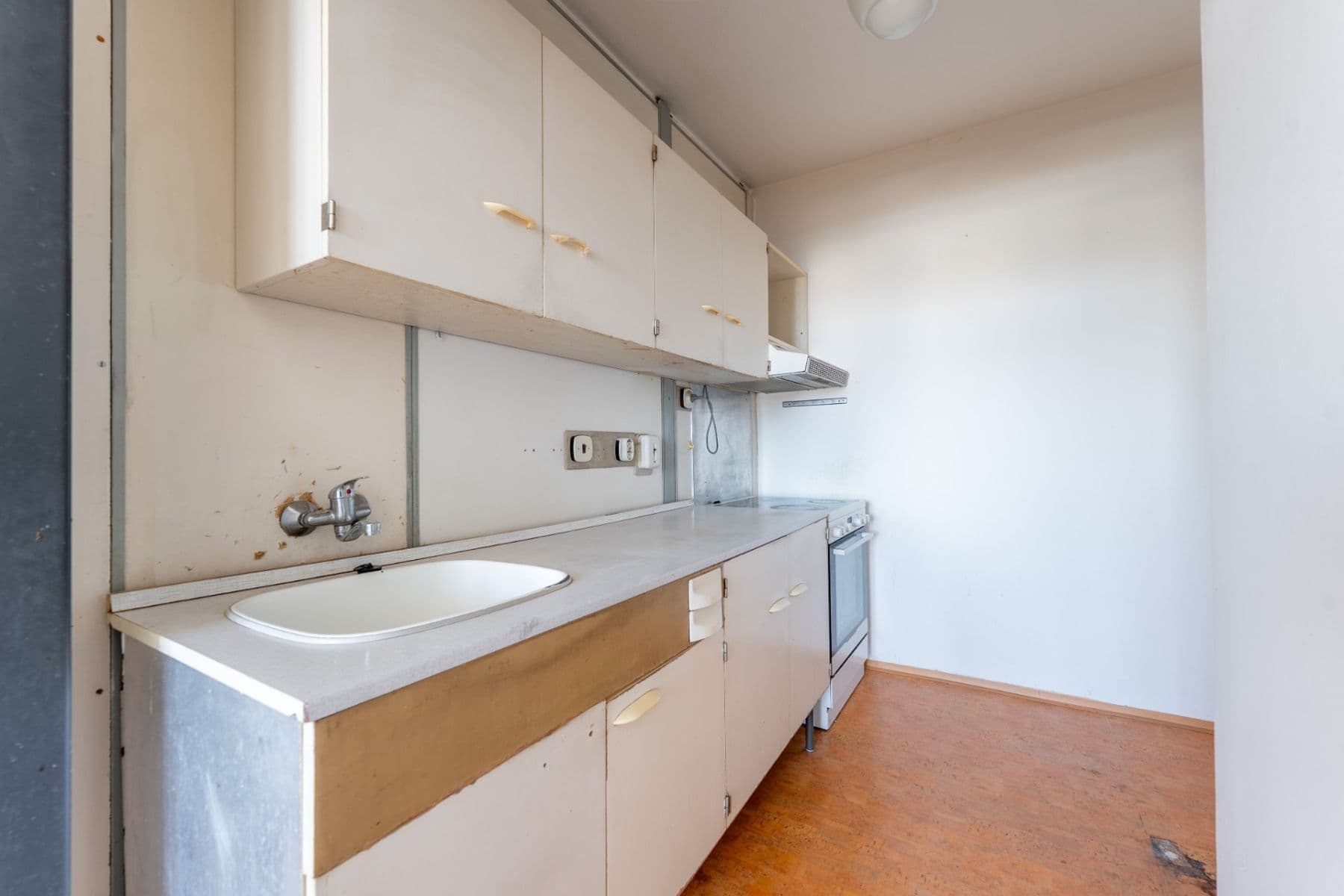 Predaj bytu 3-izbový 62 m², Nad Lesním divadlem, Praha, Praha Predaj bytu 3-izbový 62 m², Nad Lesním divadlem, Praha, Praha