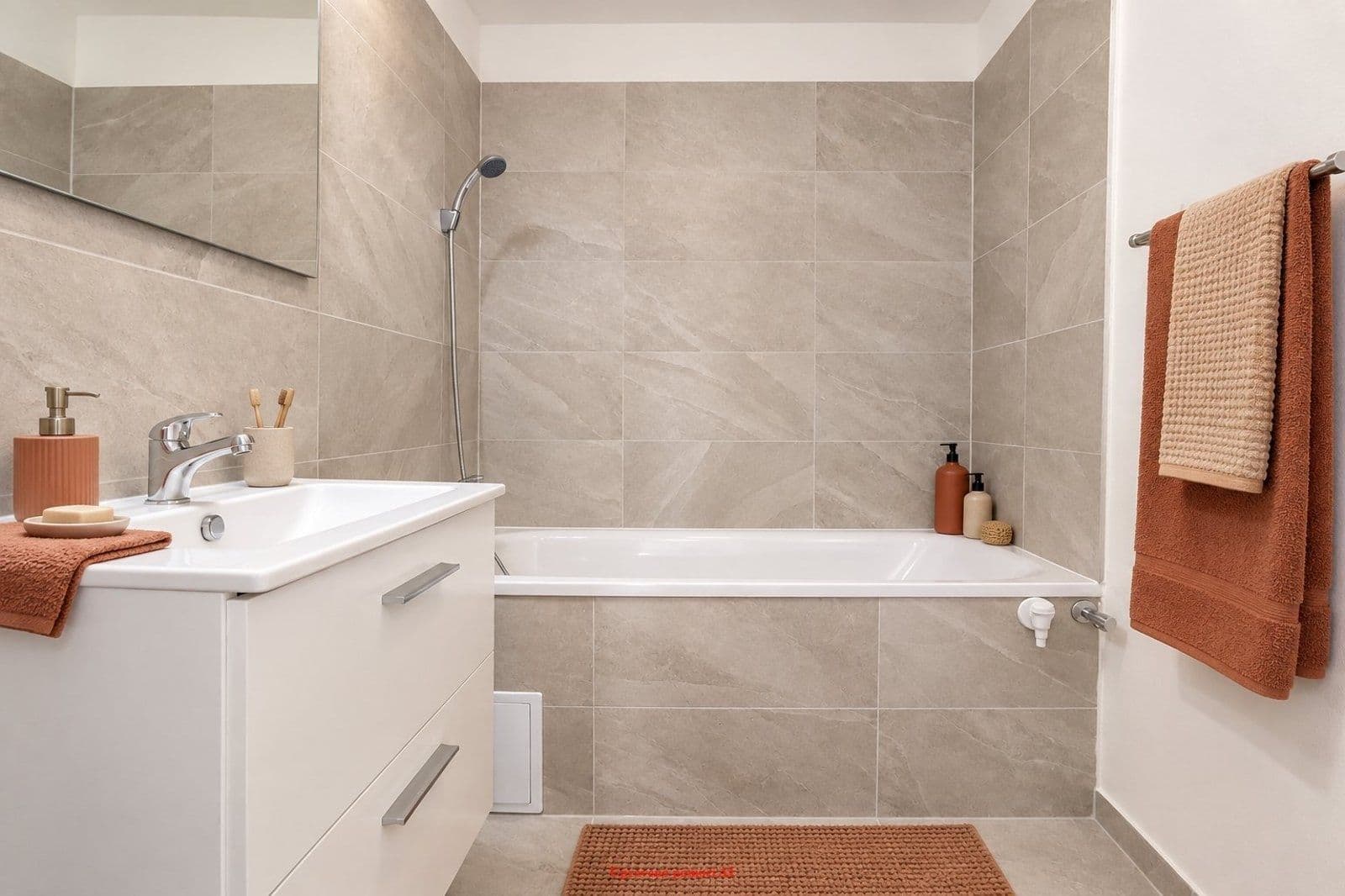 Prenájom bytu 3-izbový 66 m², Studentská, Karviná, Moravskoslezský kraj Prenájom bytu 3-izbový 66 m², Studentská, Karviná, Moravskoslezský kraj